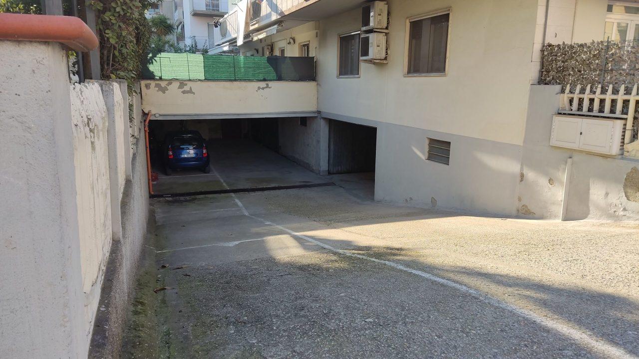 Venda Garage , San Benedetto del Tronto foto
