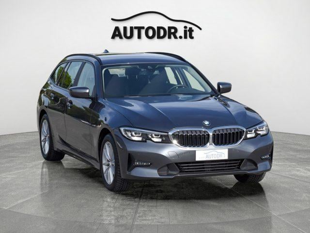 BMW 320 d Touring xDrive Business Advantage SOLO 18000KM!! Elettrica/Diesel