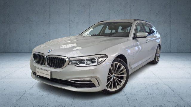 BMW 520 d 48V xDrive Touring Luxury Aut. + Tetto Diesel