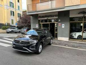 VOLKSWAGEN T-Roc Benzina 2023 usata, Roma