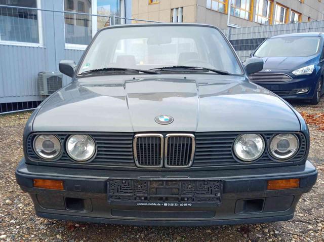 BMW 318 Benzina 1990 usata, Roma foto
