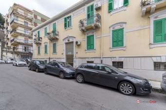 Sale Two rooms, Messina