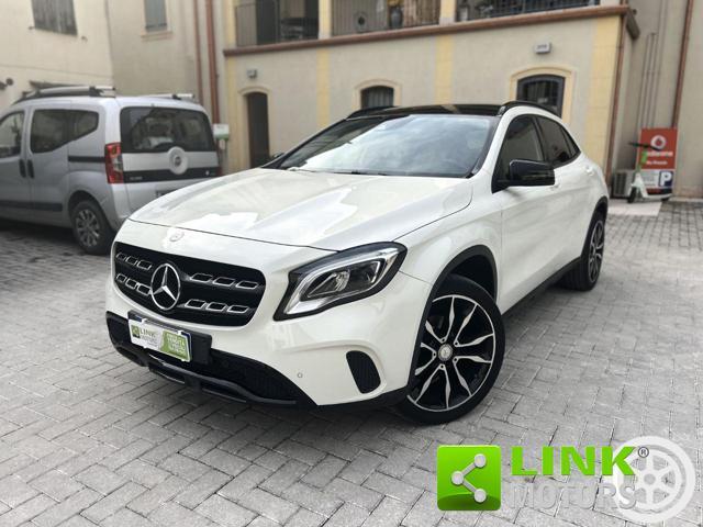 MERCEDES-BENZ GLA 200 d Automatic Sport TETTO PANORAMA Diesel