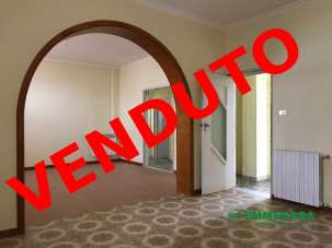 Sale Four rooms, Valenzano