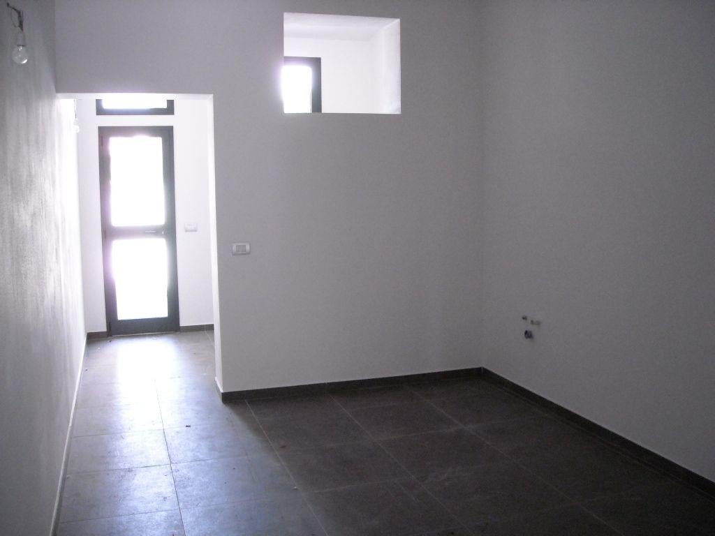 Rent Four rooms, Agliana foto