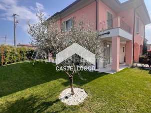 Verkauf Villa bifamiliare, Manerba del Garda