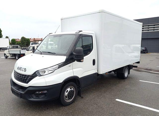 IVECO Daily Diesel 2022 usata foto