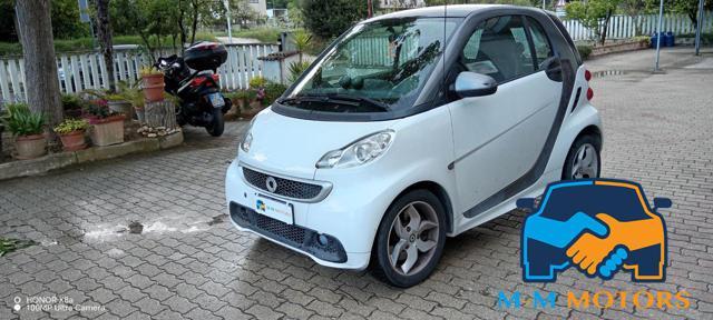 SMART ForTwo 1000 52 kW MHD coupé pure Benzina