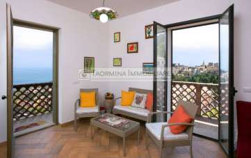 Vendita Appartamento, Taormina