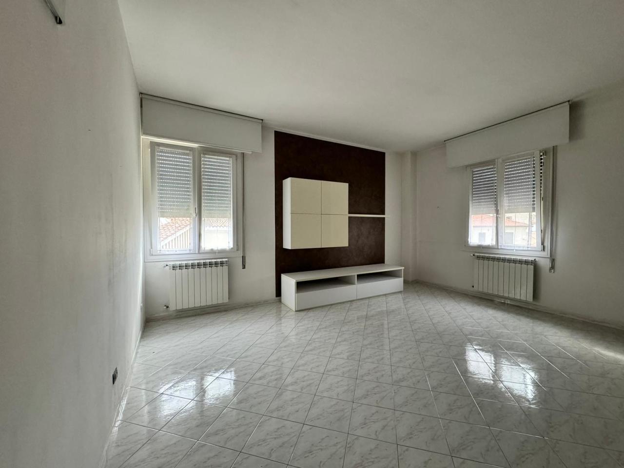 Sale Four rooms, Rovigo foto
