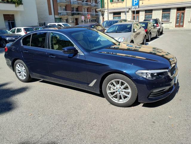 BMW 530 d xDrive 249CV Luxury Diesel