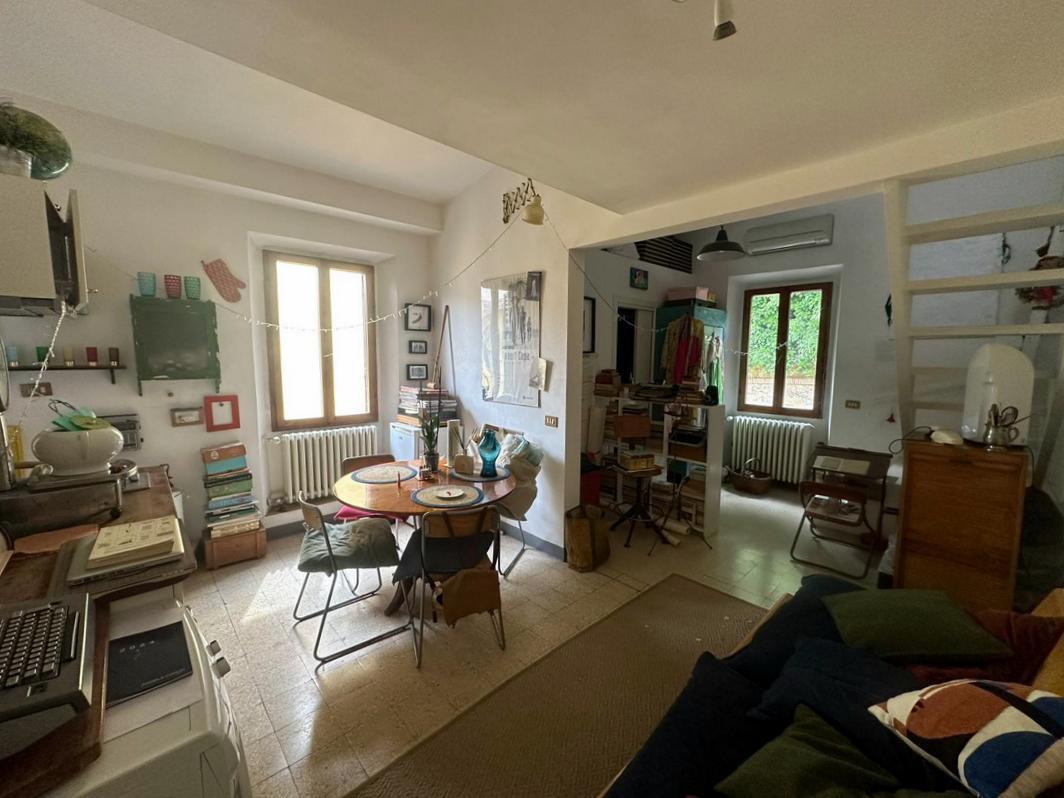 Rent Two rooms, Firenze foto