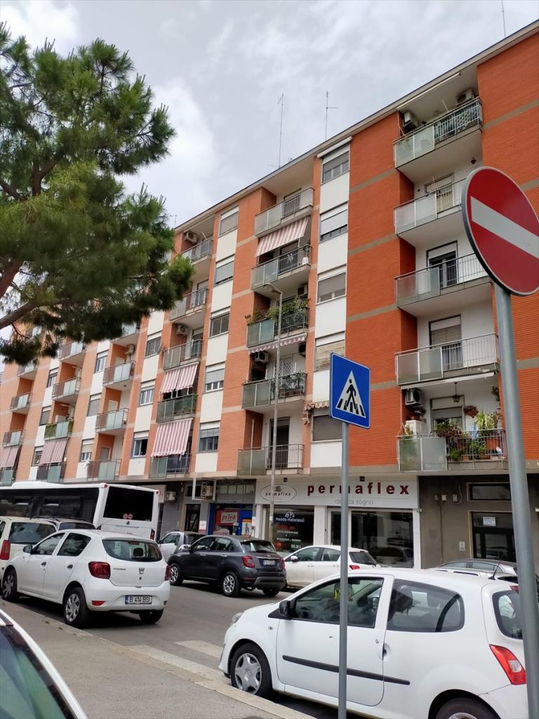 Sale Appartamento, Bari foto