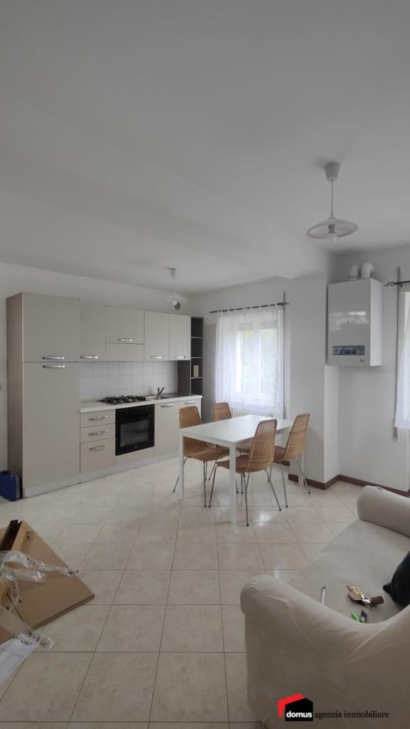 Rent Two rooms, Thiene foto