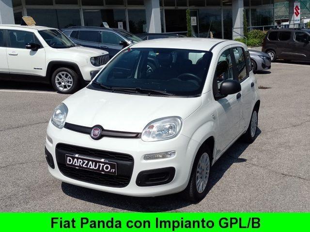 FIAT Panda Benzina/GPL 2019 usata, Brescia foto