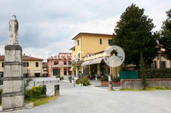Aluguel Locale commerciale, Capannori