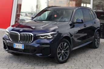 BMW X5 Diesel 2023 usata, Piacenza