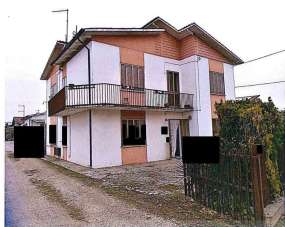 Verkauf Häuser, Solesino