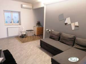 Renta Dos habitaciones, Carrara