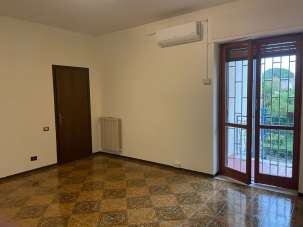 Rent Roomed, Siracusa
