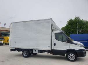 IVECO Daily Diesel 2016 usata