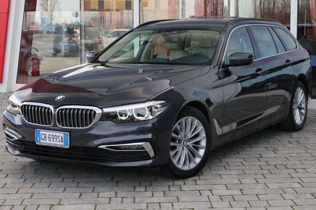 BMW 520 d 48V Luxury xDrive Touring Elettrica/Diesel