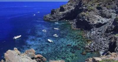 Vente Esavani, Pantelleria