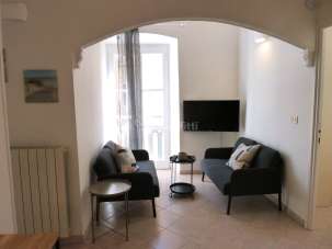 Rent Four rooms, Sanremo