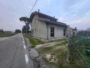 Sale Esavani, Rimini