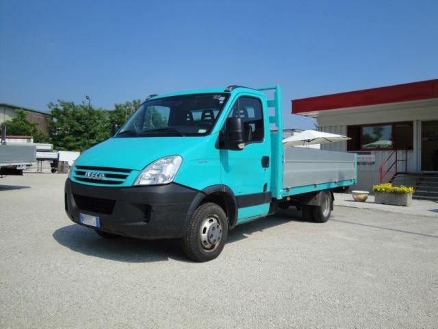 IVECO Daily 35C18 pneumatico a cassone Diesel