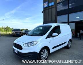FORD Transit Courier Diesel 2016 usata, Parma