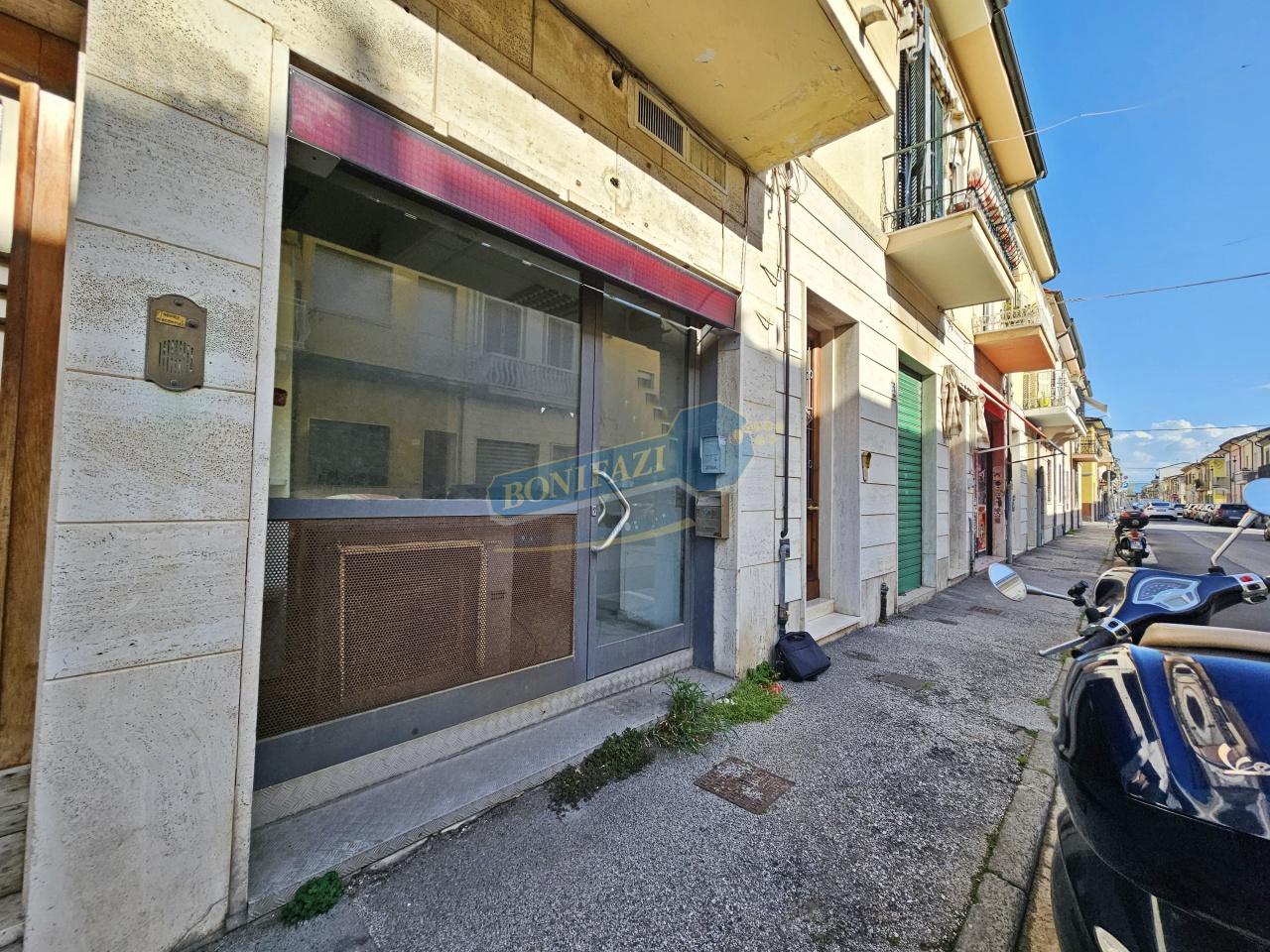 Verkauf Esavani, Viareggio foto