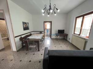 Renta Cuatro habitaciones, Carrara