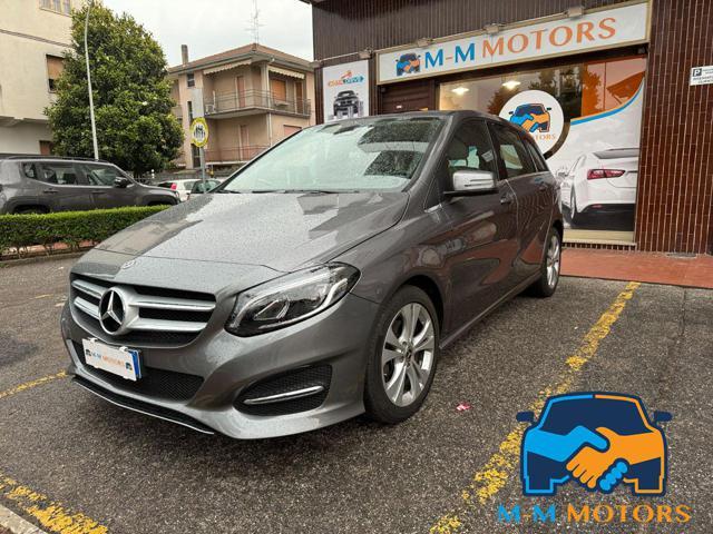 MERCEDES-BENZ B 180 Benzina 2018 usata foto