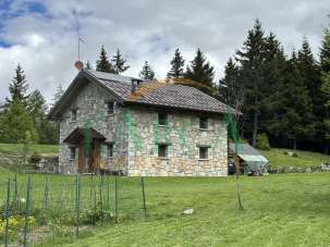 Sale Chalet , Incudine