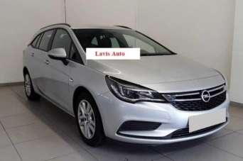 OPEL Astra Diesel 2018 usata