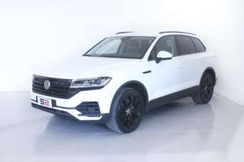 VOLKSWAGEN Touareg Diesel 2019 usata, Padova