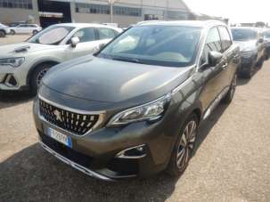 PEUGEOT 3008 Diesel 2019 usata, Chieti