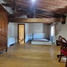Renta Cuatro habitaciones, Arezzo