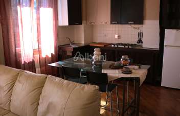Rent Four rooms, La Spezia