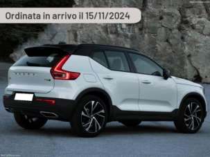 VOLVO XC40 Elettrica/Benzina usata