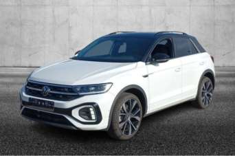 VOLKSWAGEN T-Roc Benzina 2023 usata