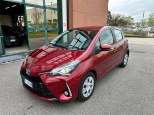 TOYOTA Yaris Benzina 2017 usata