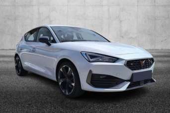 CUPRA Leon Elettrica/Benzina 2023 usata