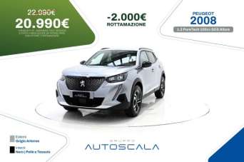 PEUGEOT 2008 Benzina 2023 usata, Napoli