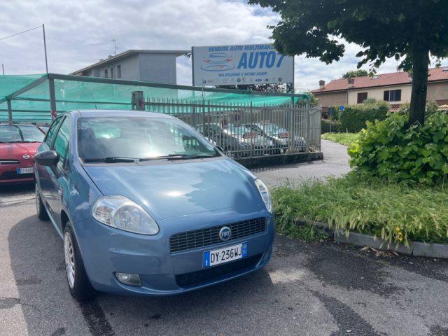 FIAT Grande Punto Benzina 2009 usata, Milano foto