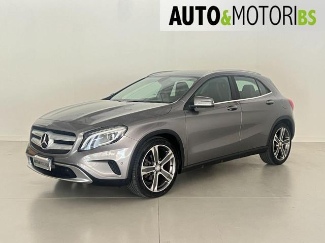 MERCEDES-BENZ GLA 200 Diesel 2015 usata, Brescia foto