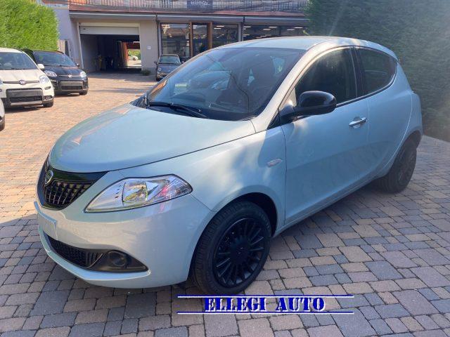 LANCIA Ypsilon Elettrica/Benzina usata, Italia foto