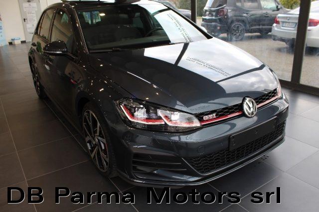 VOLKSWAGEN Golf GTI Benzina 2019 usata, Parma foto