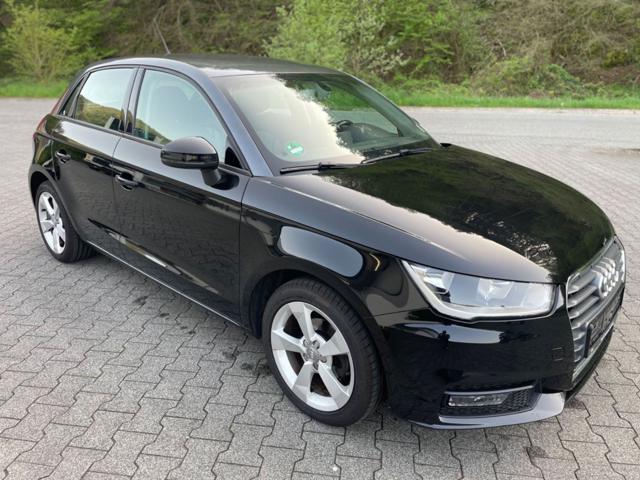 AUDI A1 Benzina 2017 usata, Bergamo foto